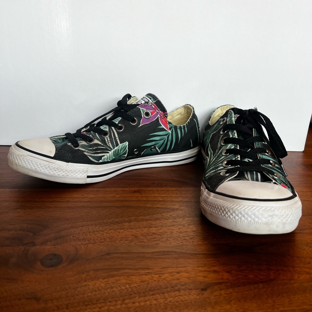 Converse All Star Low Tops Tropical Print Mens 8 Women’s 10